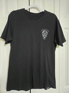 Sullen medium men's black graphic tshirt